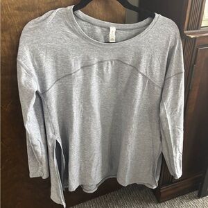 Lululemon Athletica Gray Long Sleeve Top